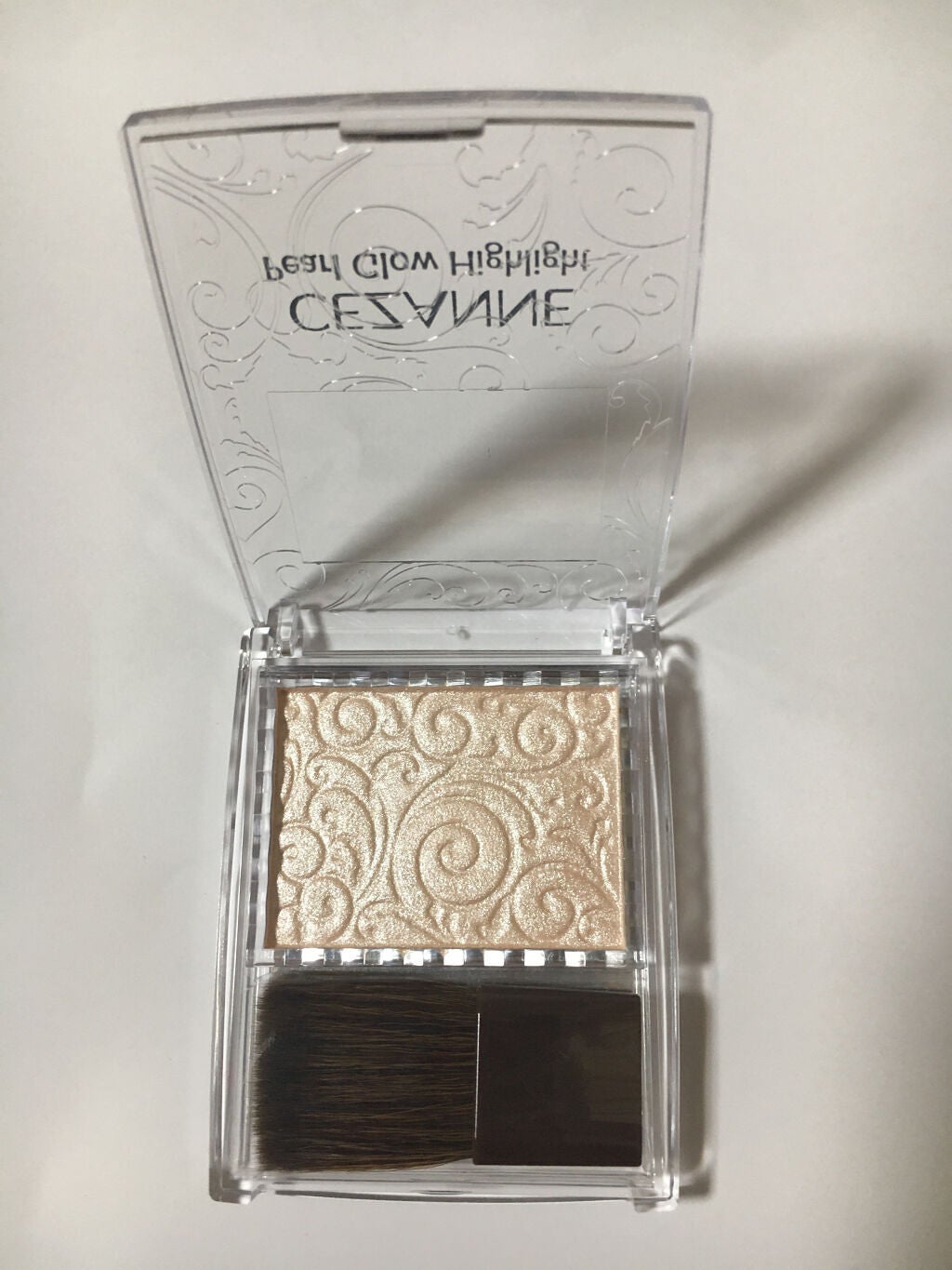 パールグロウハイライト/CEZANNE/パウダーハイライトを使ったクチコミ(3枚目)