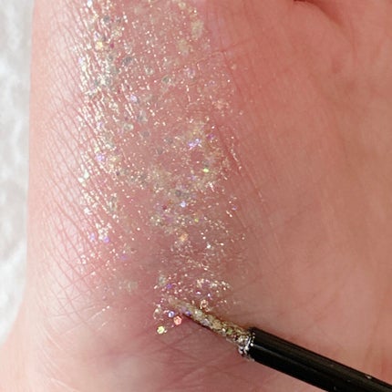 グリッター イルミネーションライナー R 02 トゥインクルスター/CipiCipi/リキッドアイライナーを使ったクチコミ(2枚目)