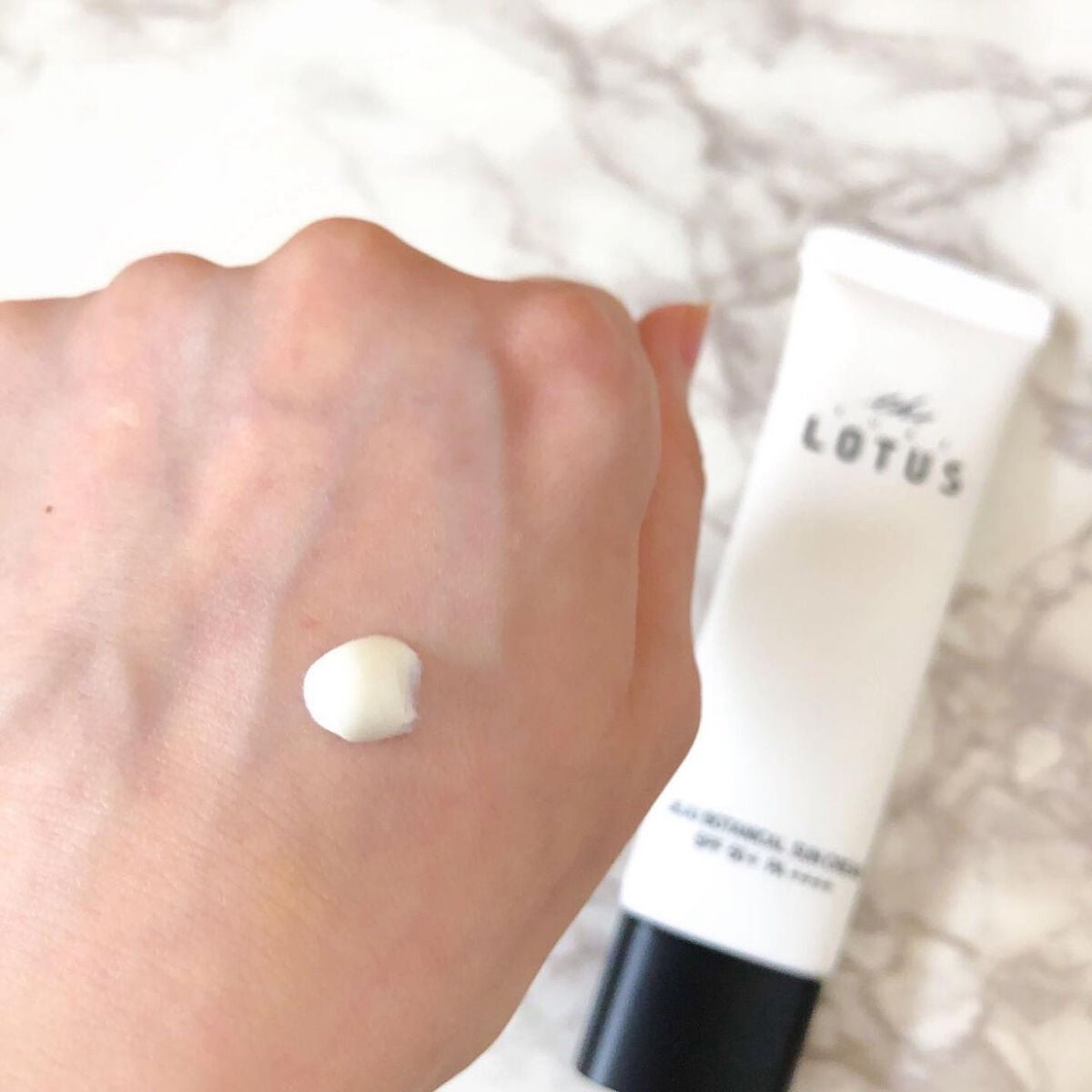 RIU on LIPS 「--------------------JEJUBOTANIC..」(2枚目)