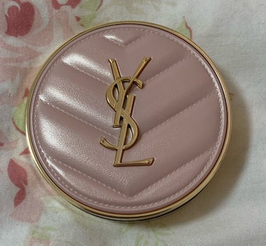 ラディアント タッチ グロウパクト/YVES SAINT LAURENT BEAUTE/クッションファンデーションを使ったクチコミ（1枚目）