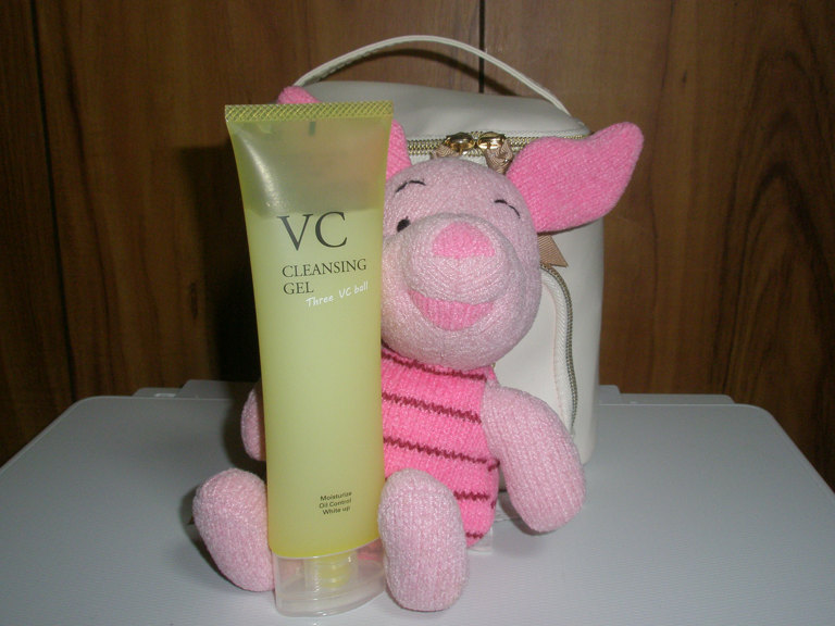 VCクレンジングジェル			/ogaコスメ研究所/クレンジングジェルを使ったクチコミ（1枚目）
