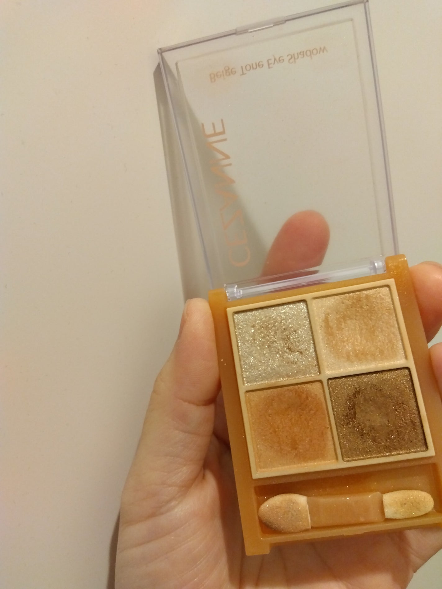 ベージュトーンアイシャドウ/CEZANNE/アイシャドウパレットを使ったクチコミ(1枚目)