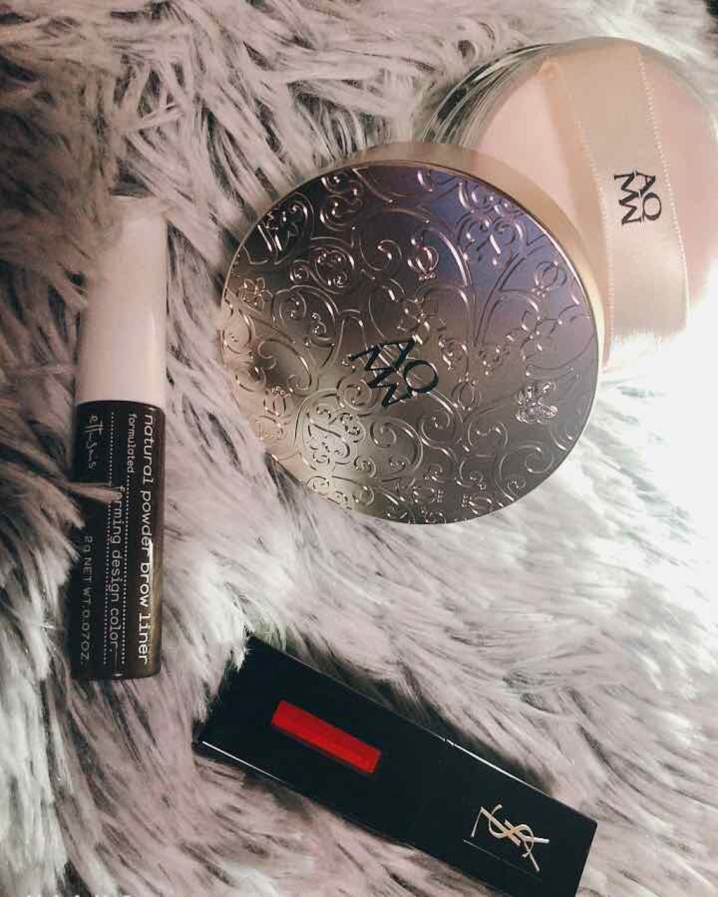 ルージュ ピュールクチュール ヴェルニ ヴィニルクリーム/YVES SAINT LAURENT BEAUTE/口紅を使ったクチコミ(1枚目)