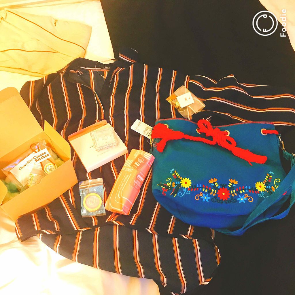 シャイニーシャドウ N/excel/単色アイシャドウを使ったクチコミ（2枚目）