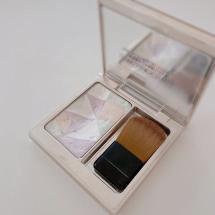 クレ・ド・ポー ボーテ レオスールデクラ/クレ・ド・ポー ボーテ/パウダーハイライトを使ったクチコミ(2枚目)