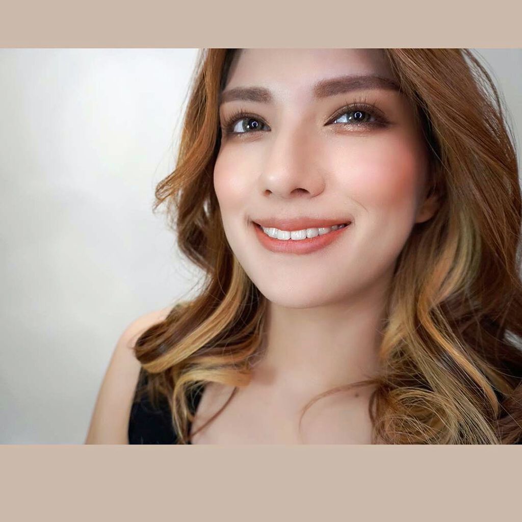 キス クラウド ブロッテッド リップ カラー/REVLON/口紅を使ったクチコミ(5枚目)