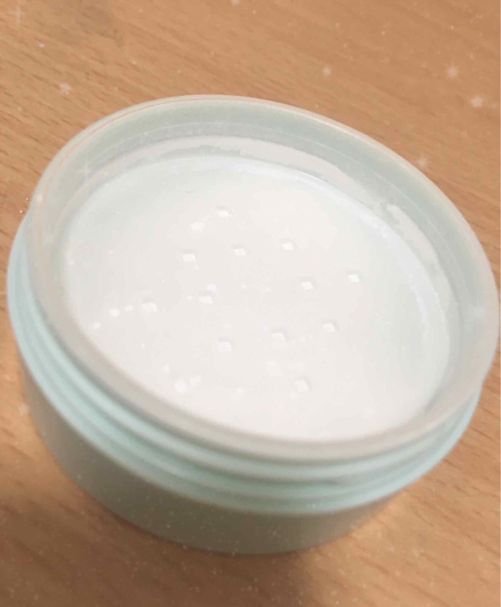 ノーセバム ミネラルパウダー/innisfree/ルースパウダーを使ったクチコミ(2枚目)