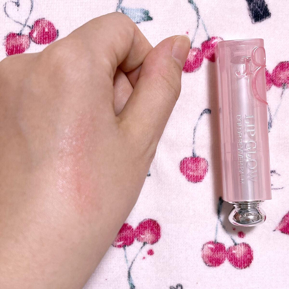 ディオール アディクト リップ グロウ 1947 ミス ディオール/Dior/リップバームを使ったクチコミ（2枚目）