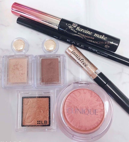 シャドーカスタマイズ/MAJOLICA MAJORCA/単色アイシャドウを使ったクチコミ(2枚目)