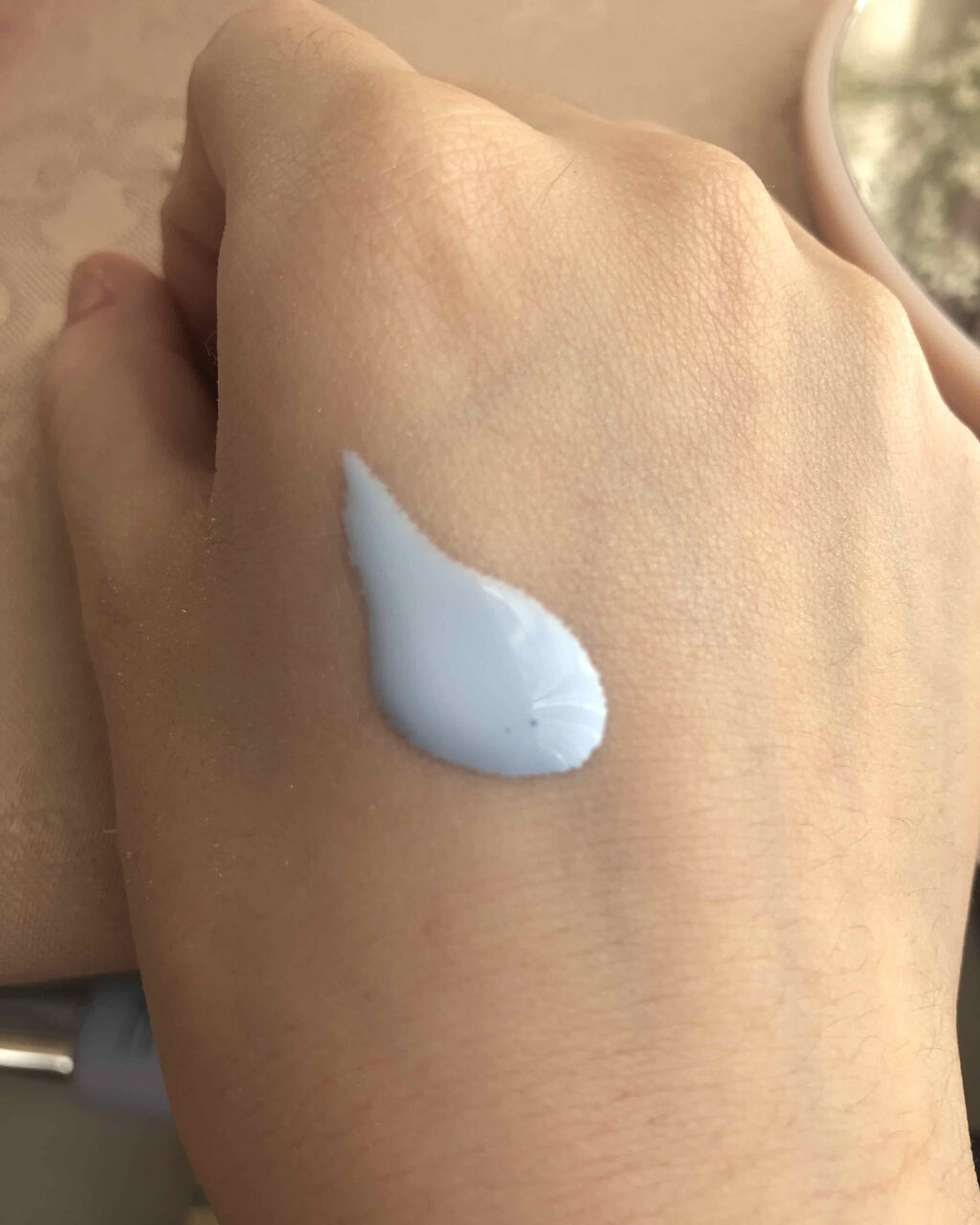 【旧】スノー メイクアップ ベース UV35 SPF35／PA+++/Dior/化粧下地を使ったクチコミ（2枚目）