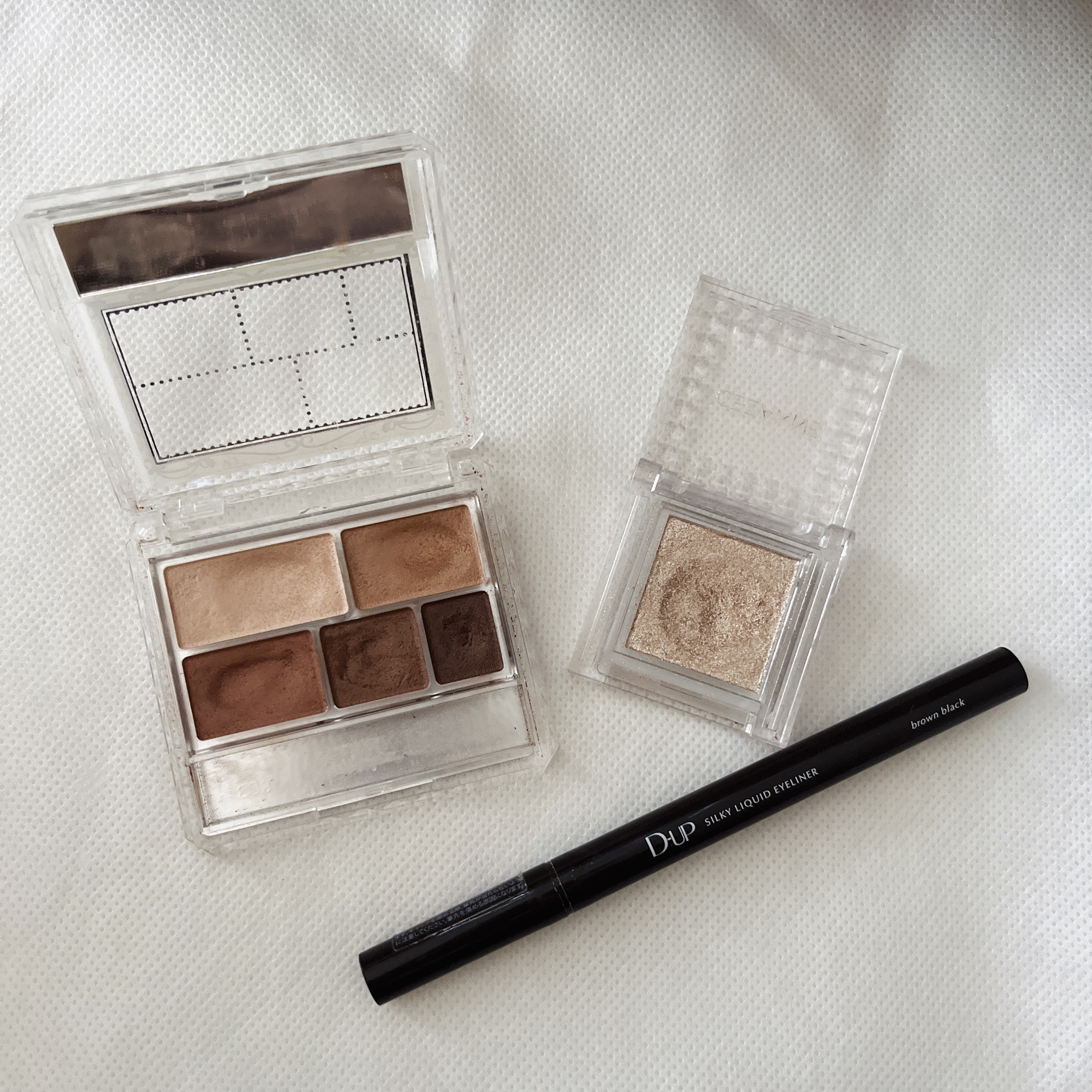 パーフェクトマルチアイズ/キャンメイク/アイシャドウパレットを使ったクチコミ（2枚目）