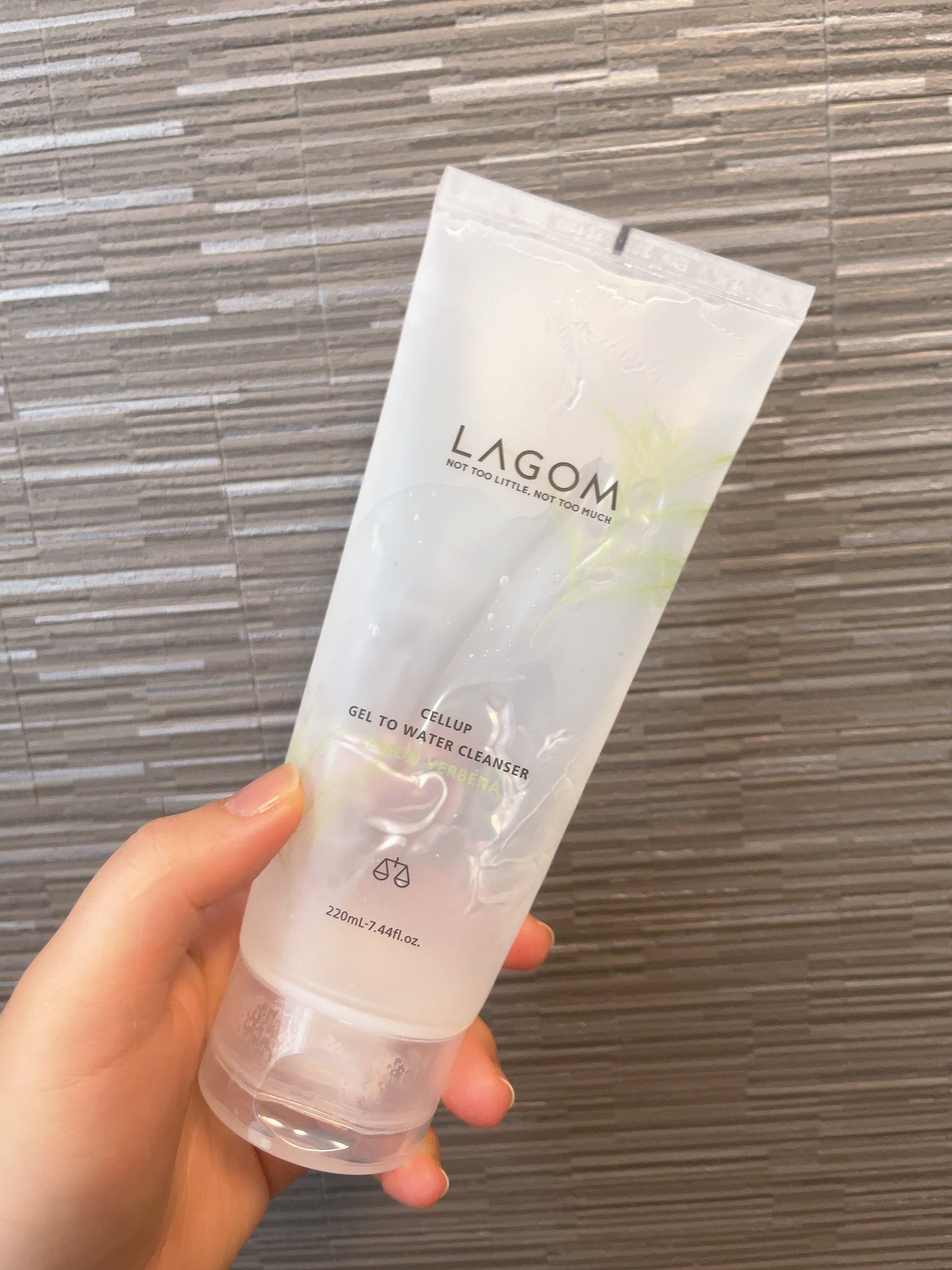 ラゴム ジェルトゥウォーター クレンザー(朝用洗顔)/LAGOM /その他洗顔料を使ったクチコミ(1枚目)