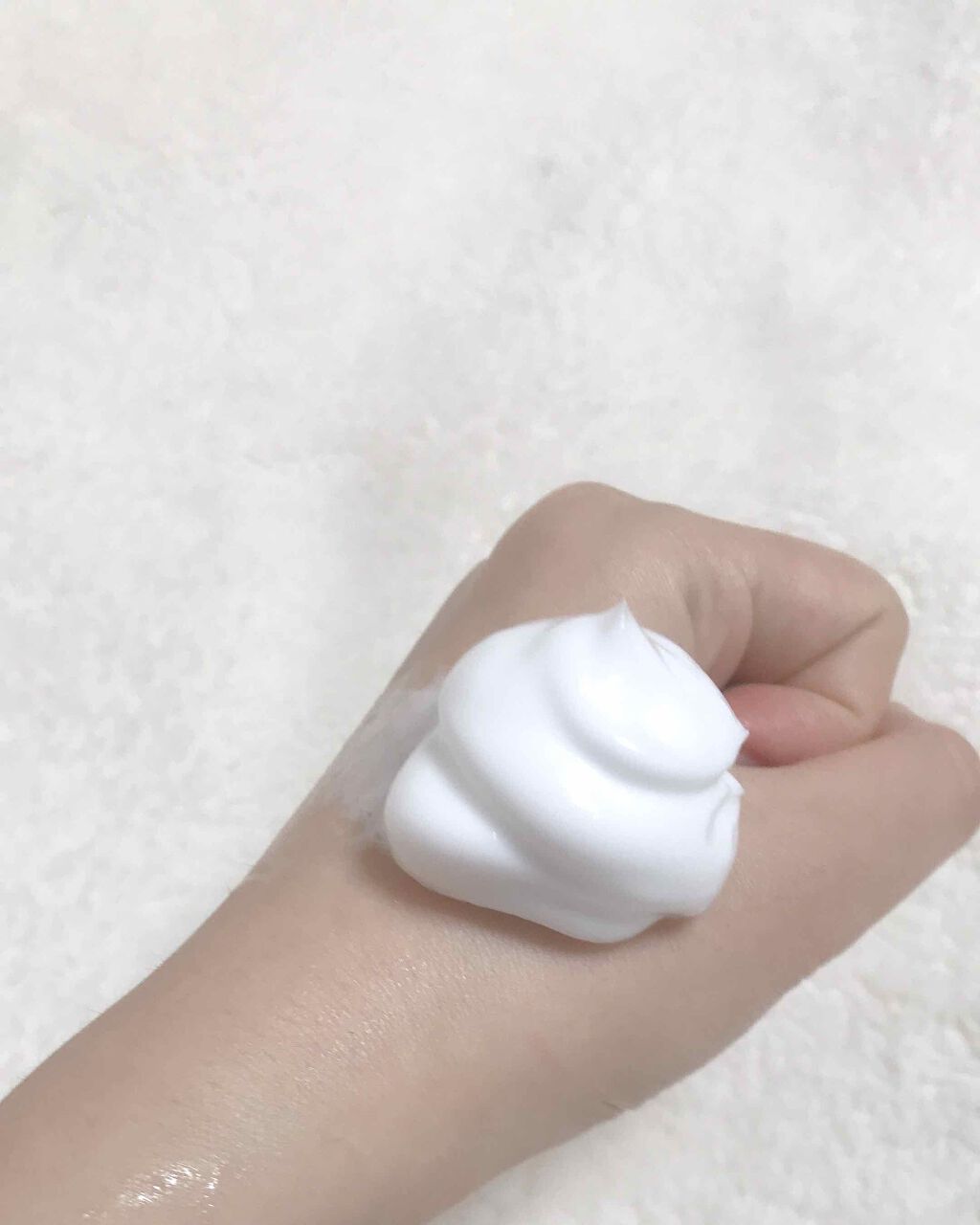 ルクリア 炭酸バブルマスク美容液/Luculia/美容液を使ったクチコミ(2枚目)