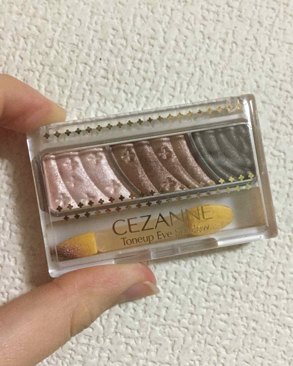 トーンアップアイシャドウ/CEZANNE/アイシャドウパレットを使ったクチコミ(1枚目)