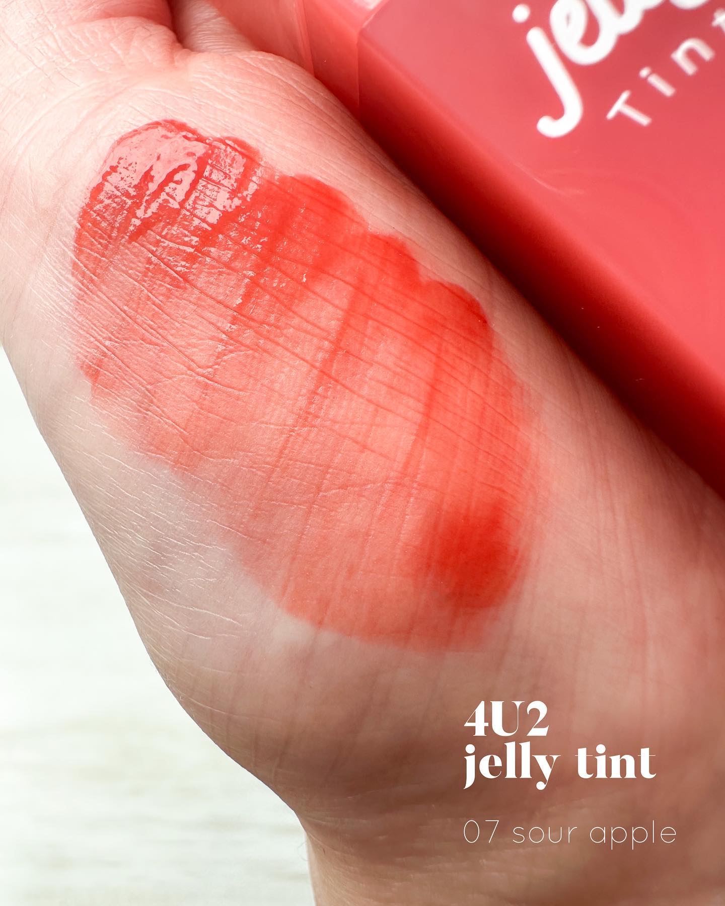 ジェリーティント/4U2/リップティントを使ったクチコミ（3枚目）