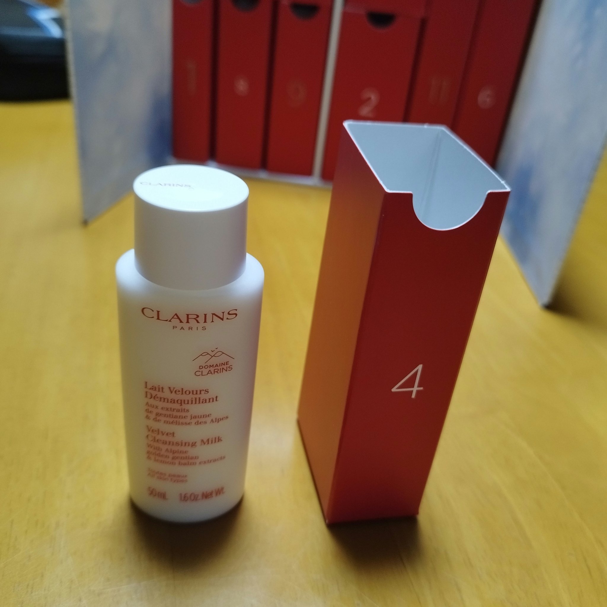 2本 CLARINS クラランス ベルベット クレンジング ミルク 400ml Amazon | CLARINS クラランス ベルベット クレンジング ミルク