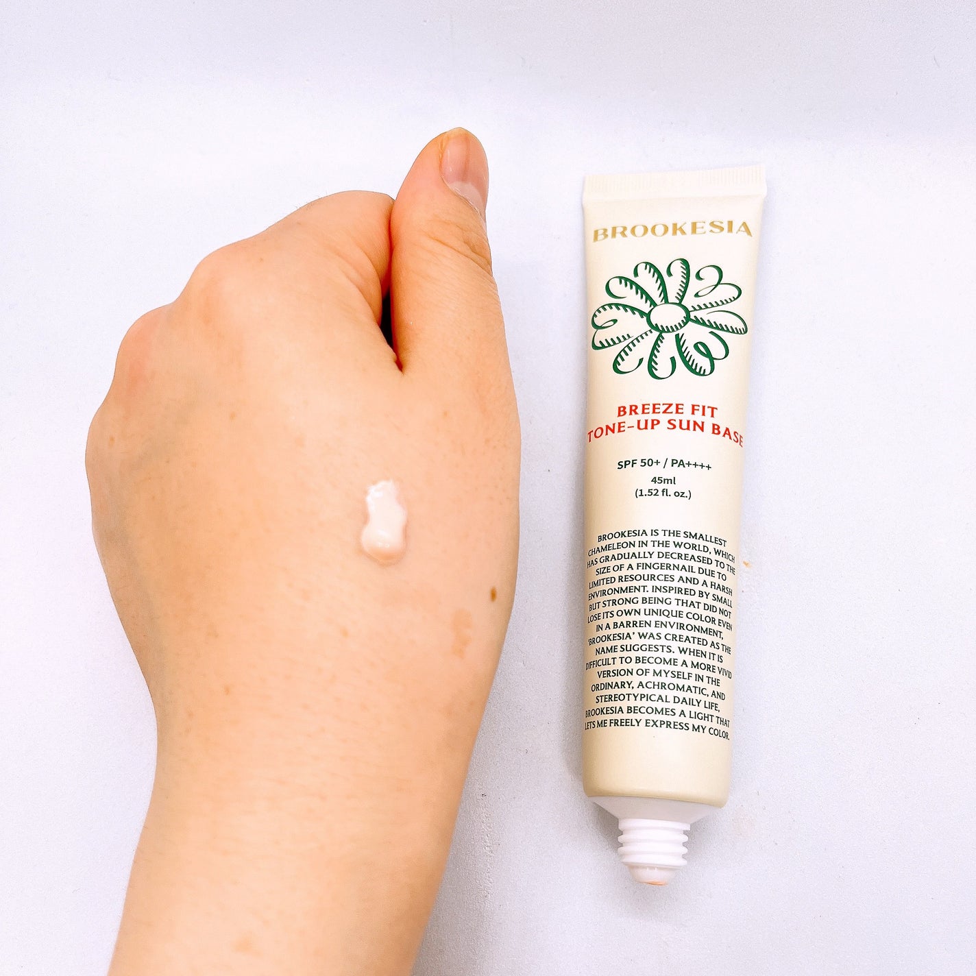 ブリーズフィット トーンアップ サンベース/BROOKESIA/日焼け止めクリームを使ったクチコミ(2枚目)