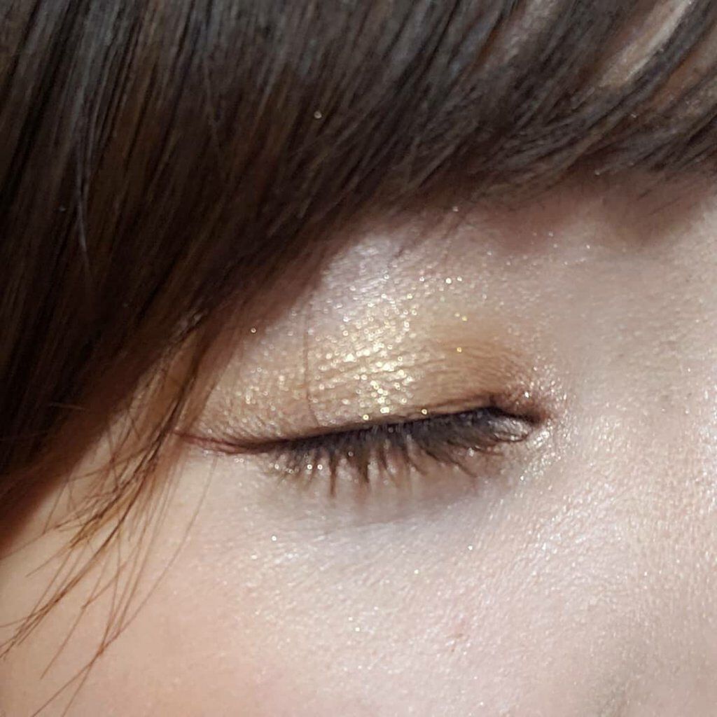 プレスド アイシャドー（レフィル） PR ゴールド/shu uemura/単色アイシャドウを使ったクチコミ（2枚目）