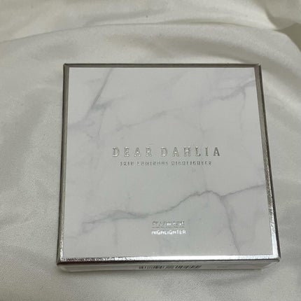 スキンルミナスハイライター/DEAR DAHLIA/パウダーハイライトを使ったクチコミ(5枚目)