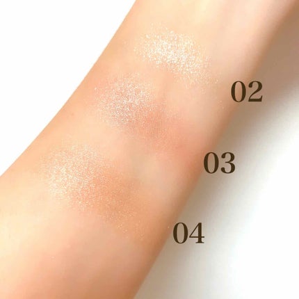 オーラデュウ プリズム 02 Solar/SHISEIDO/単色アイシャドウを使ったクチコミ(2枚目)