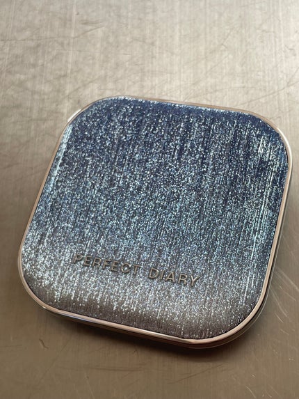 PERFECT DIARY (パーフェクトダイアリー)「原石」9色アイシャドウ クリスマス限定/PERFECT DIARY/アイシャドウパレットを使ったクチコミ(2枚目)