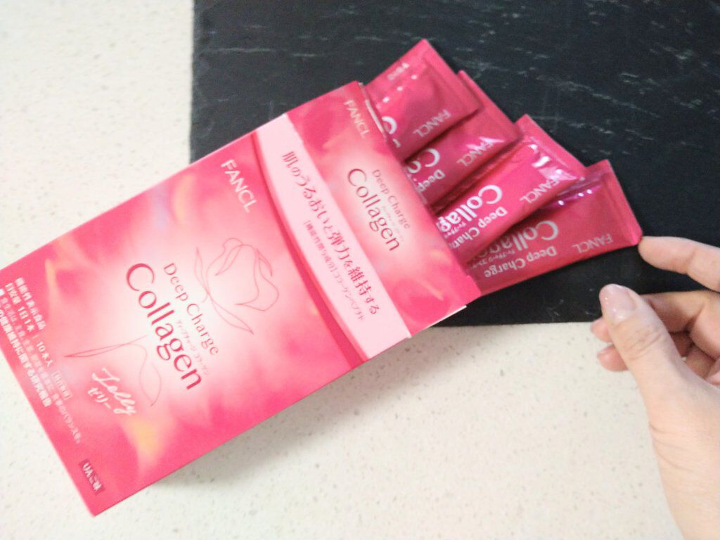 ディープチャージ  コラーゲン スティックゼリー/ファンケル/美容サプリメントを使ったクチコミ（2枚目）