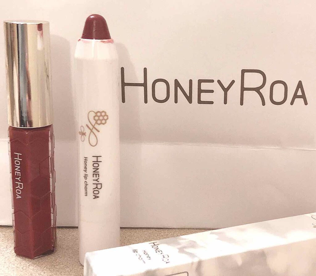 ハニーラスター r/ROAlív/リップグロスを使ったクチコミ(1枚目)