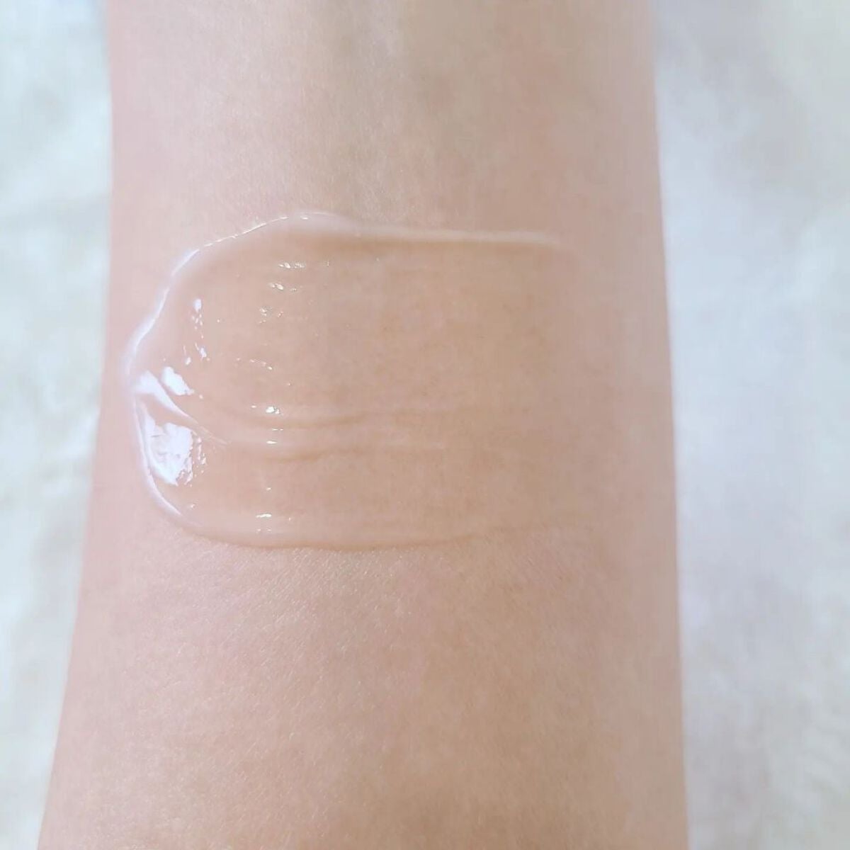 モイスチャー サージ ジェルクリーム 100H/CLINIQUE/フェイスクリームを使ったクチコミ(6枚目)