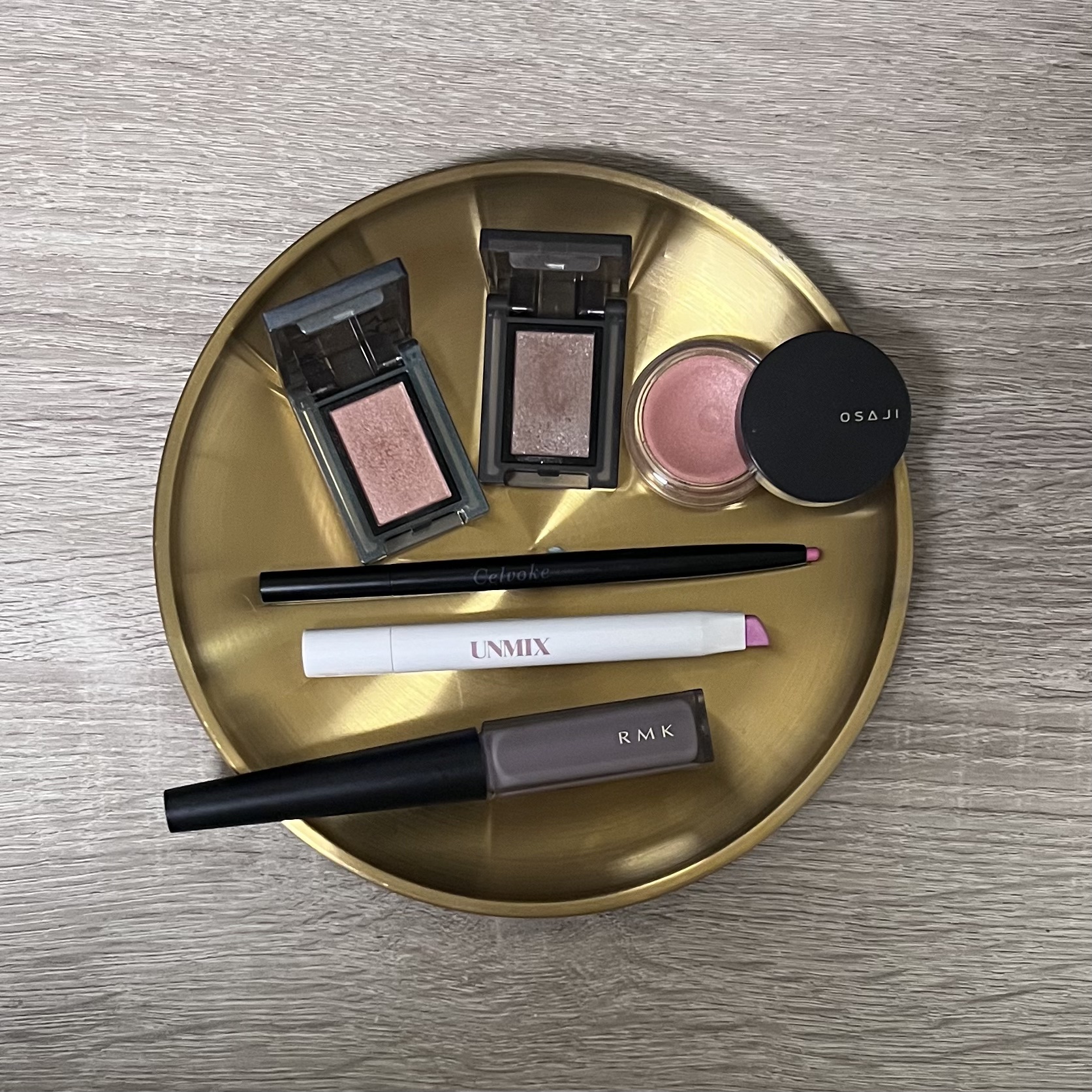 インジーニアス リクイドアイライナー EX/RMK/リキッドアイライナーを使ったクチコミ（1枚目）