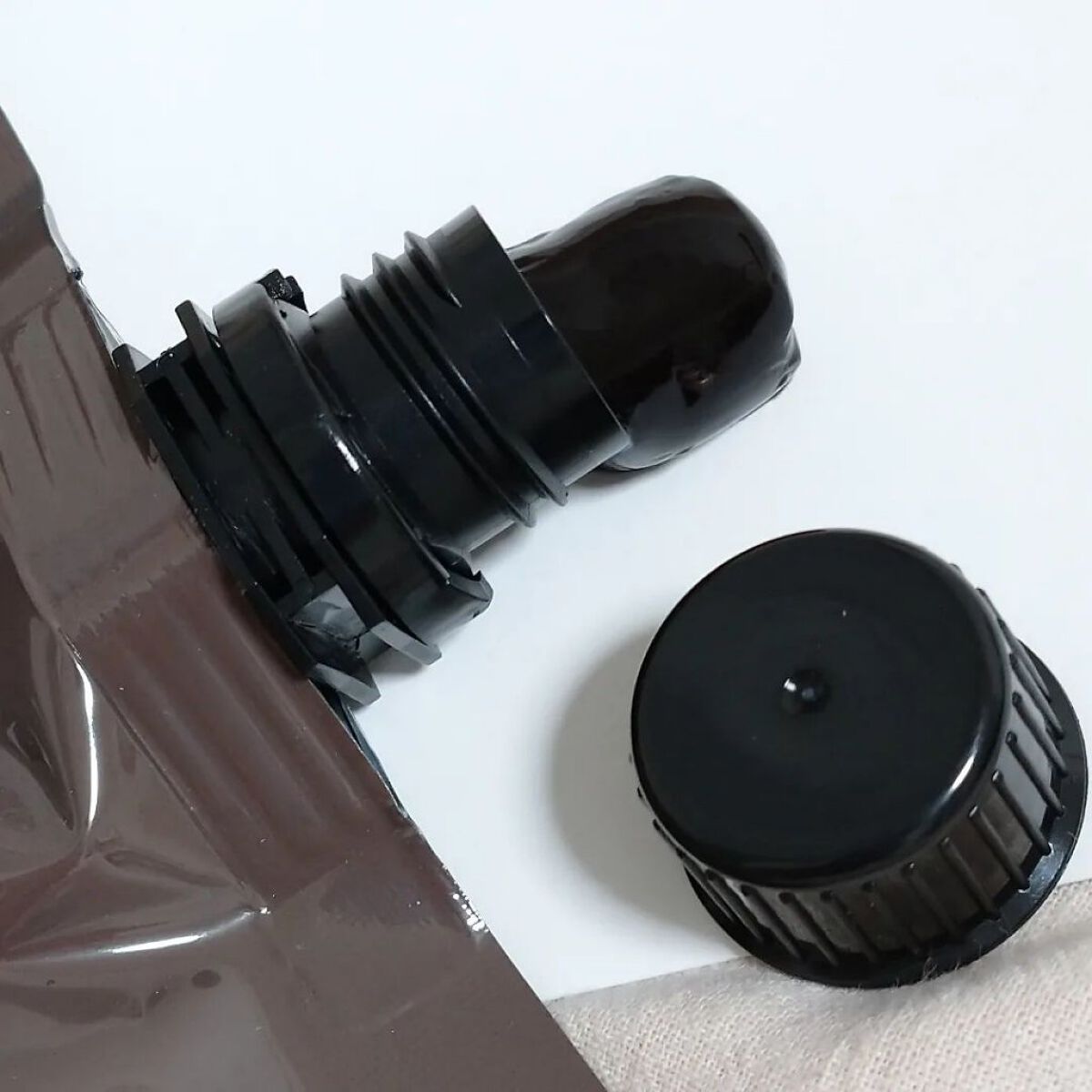 YUSEEK YUSEEK クリームシャンプーのクチコミ「YUSEEKクリームシャンプー

シャンプーするたびに
白髪が染まる！

⚫ダークブラウン自然.....」（2枚目）