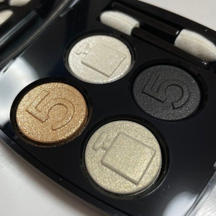 レ キャトル オンブル/CHANEL/アイシャドウパレットを使ったクチコミ(2枚目)