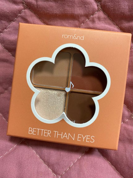 usaco3 on LIPS 「人気があるらしいので買ってみたよ。アラフォーにも使いこなせるか..」(1枚目)