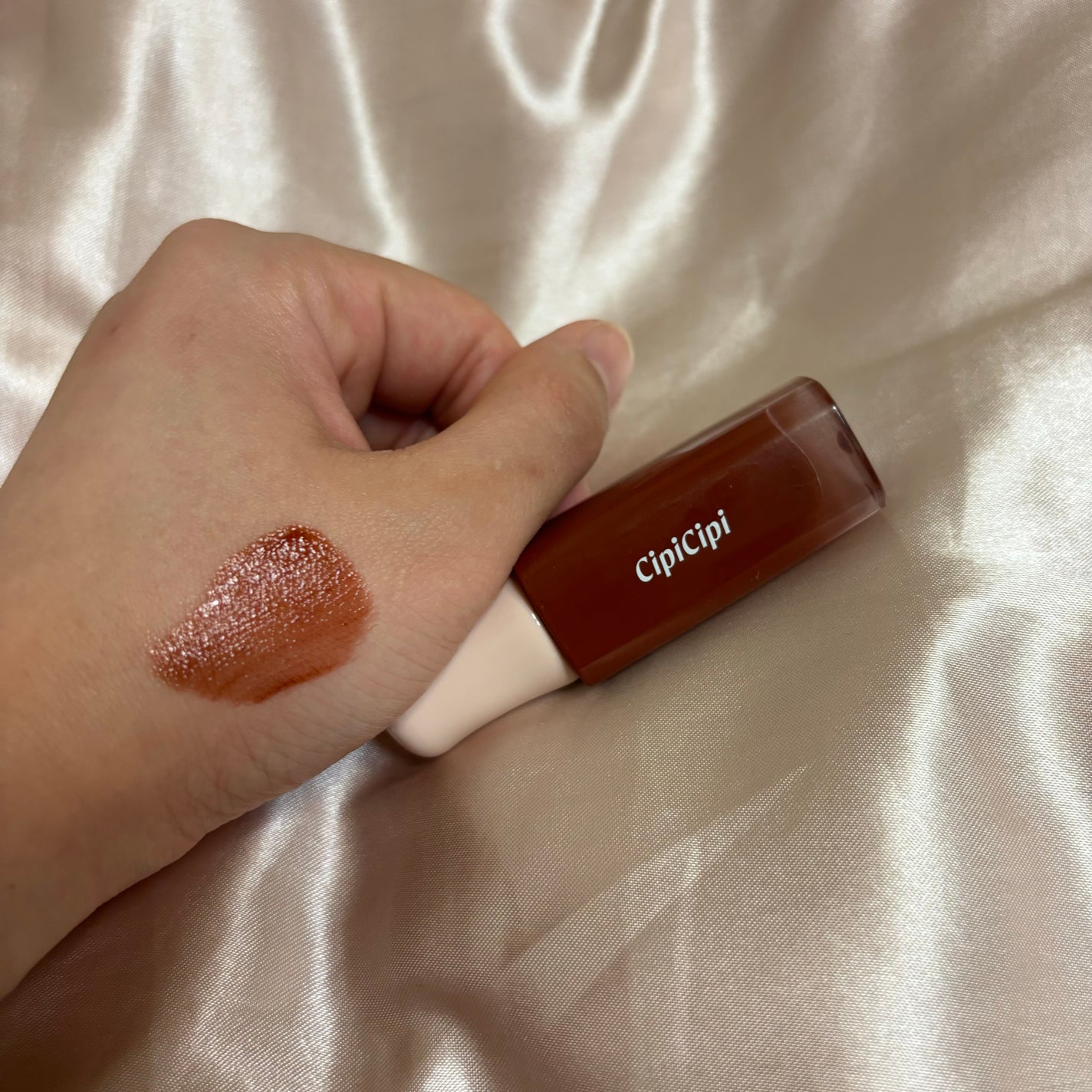 デューイフィルムティント/CipiCipi/リップティントを使ったクチコミ(2枚目)