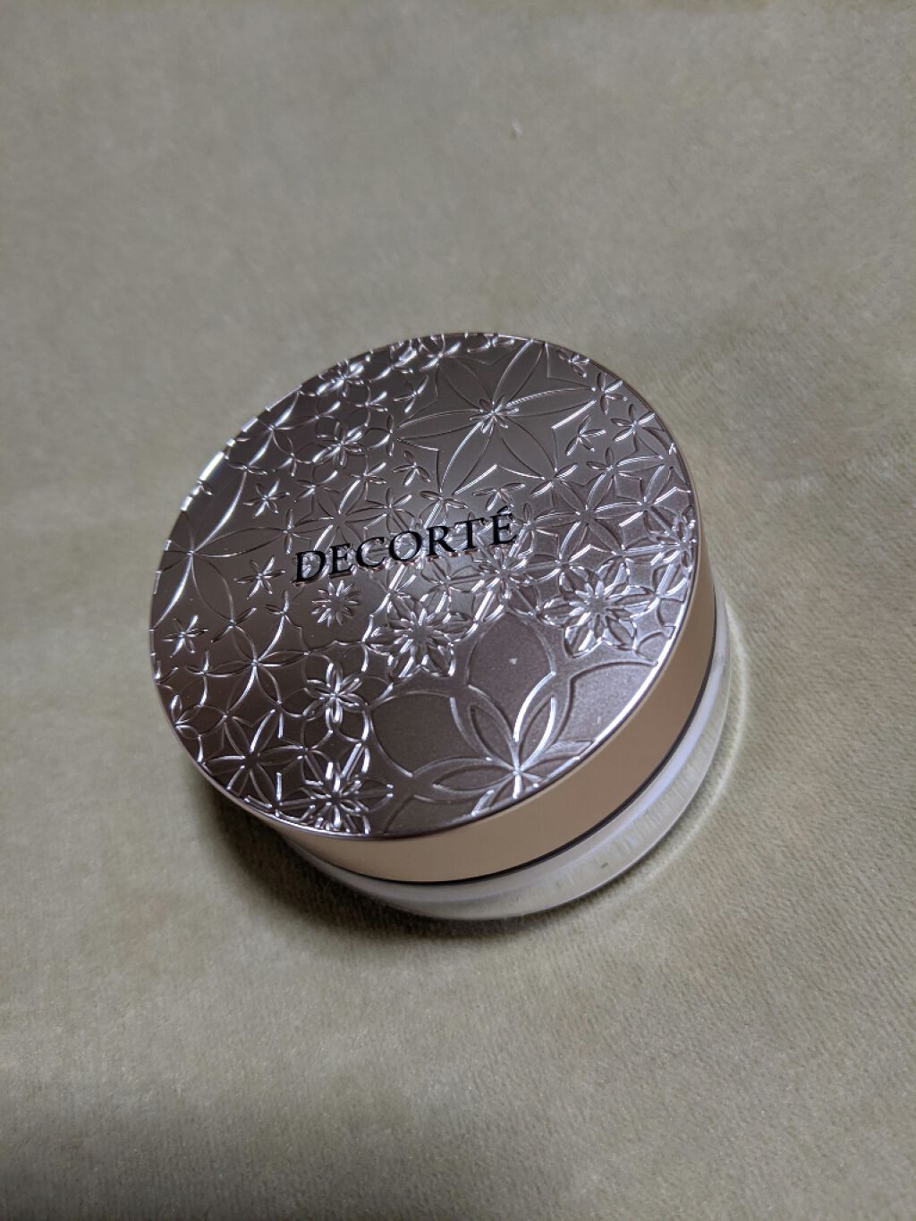 フェイスパウダー/DECORTÉ/ルースパウダーを使ったクチコミ(1枚目)