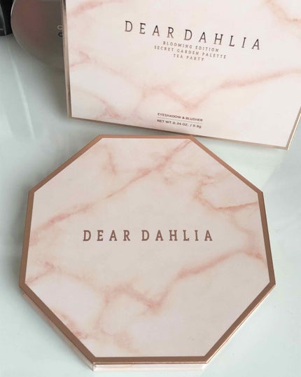 ブルーミング エディション シークレット ガーデン パレット/DEAR DAHLIA/アイシャドウパレットを使ったクチコミ(1枚目)