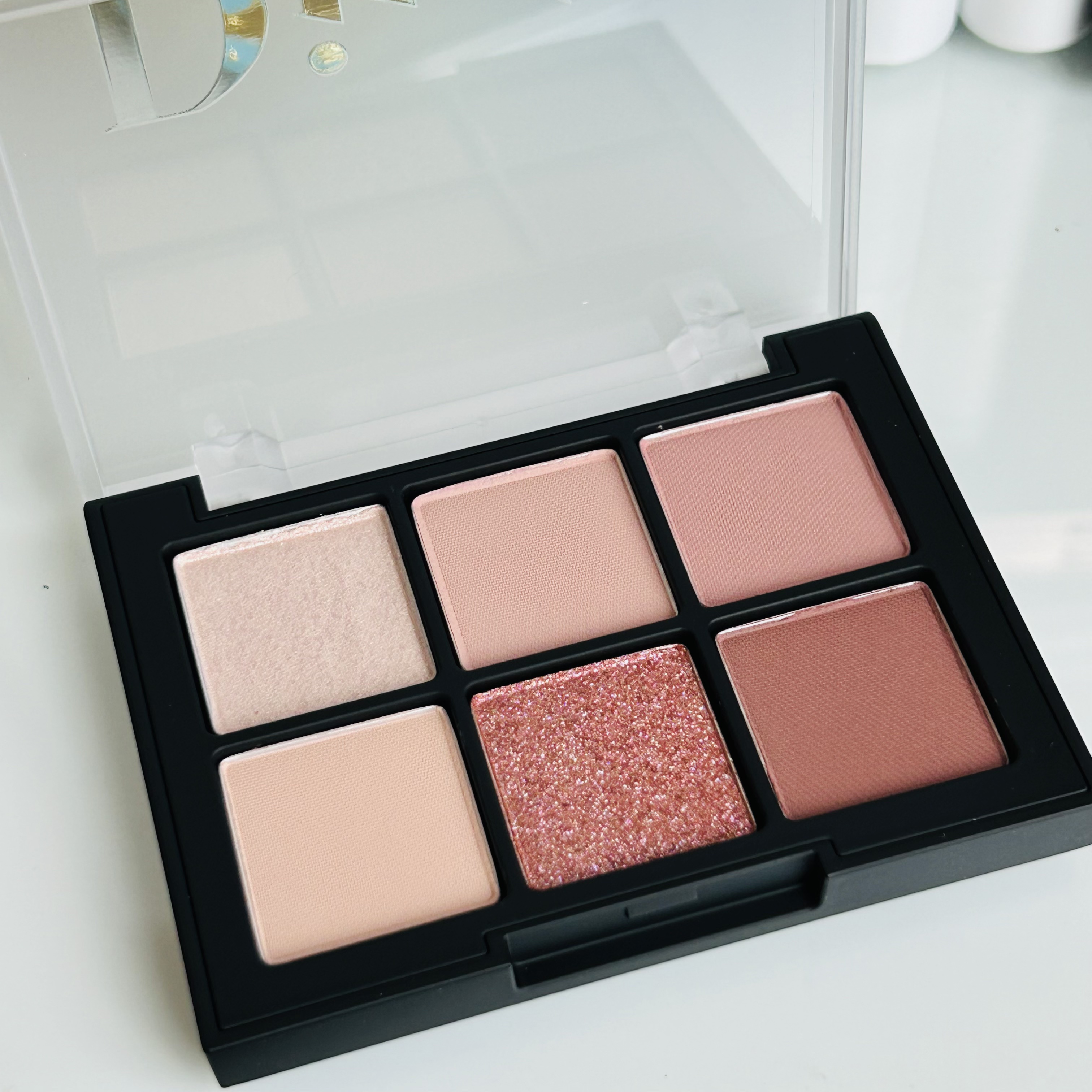 ブラーフィニシュシャドウパレット/Dinto/アイシャドウパレットを使ったクチコミ（2枚目）