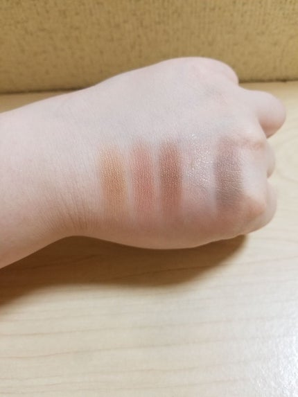プリズム エアー シャドウ/CLIO/単色アイシャドウを使ったクチコミ(4枚目)