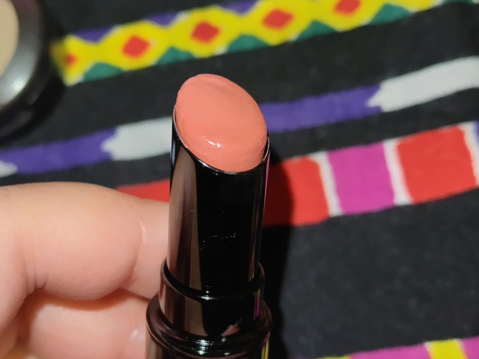 スモール アイシャドウ/M・A・C/単色アイシャドウを使ったクチコミ（2枚目）