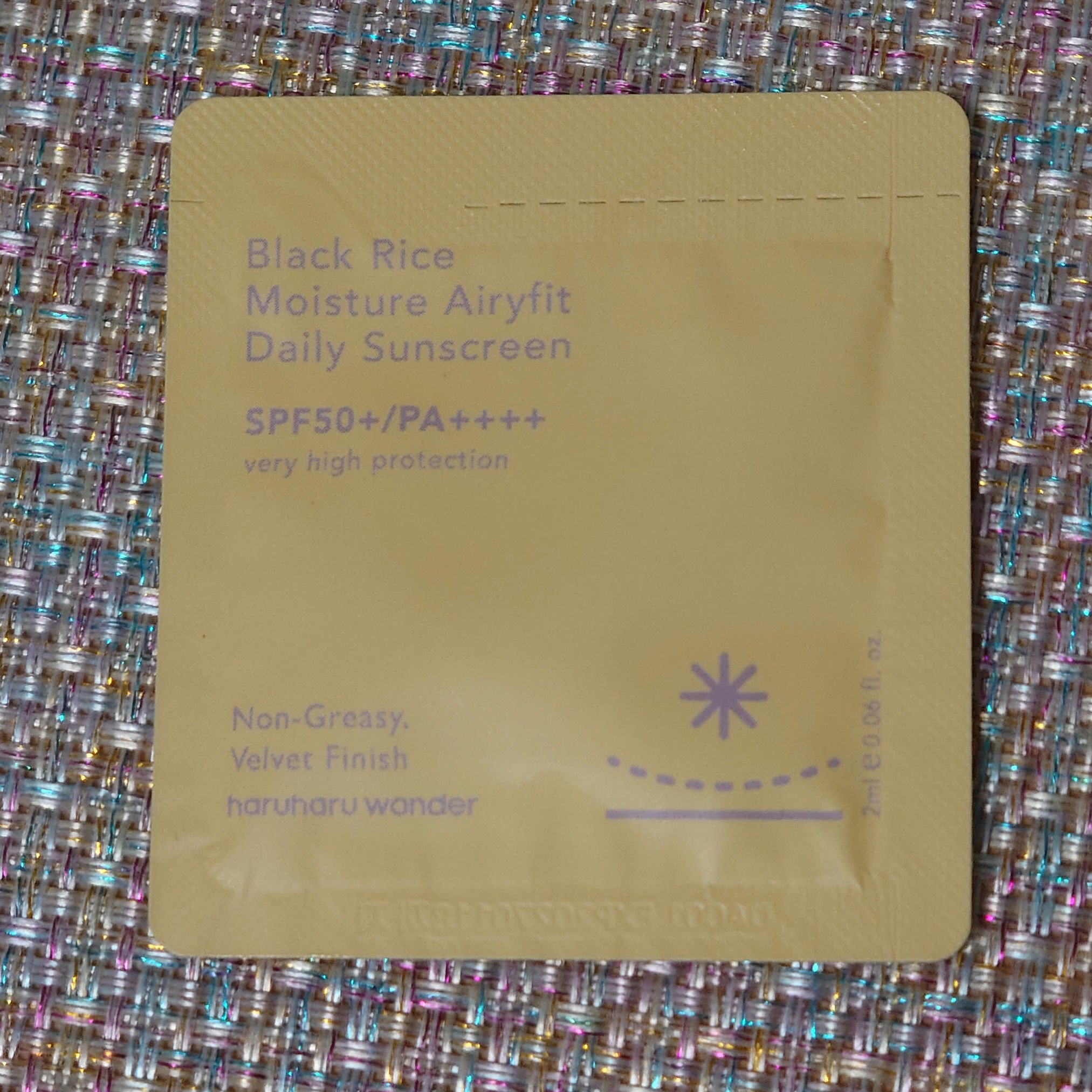 ブラックライスモイスチャーエアリーフィットデイリーサンスクリーン/haruharu wonder/日焼け止めクリームを使ったクチコミ（1枚目）