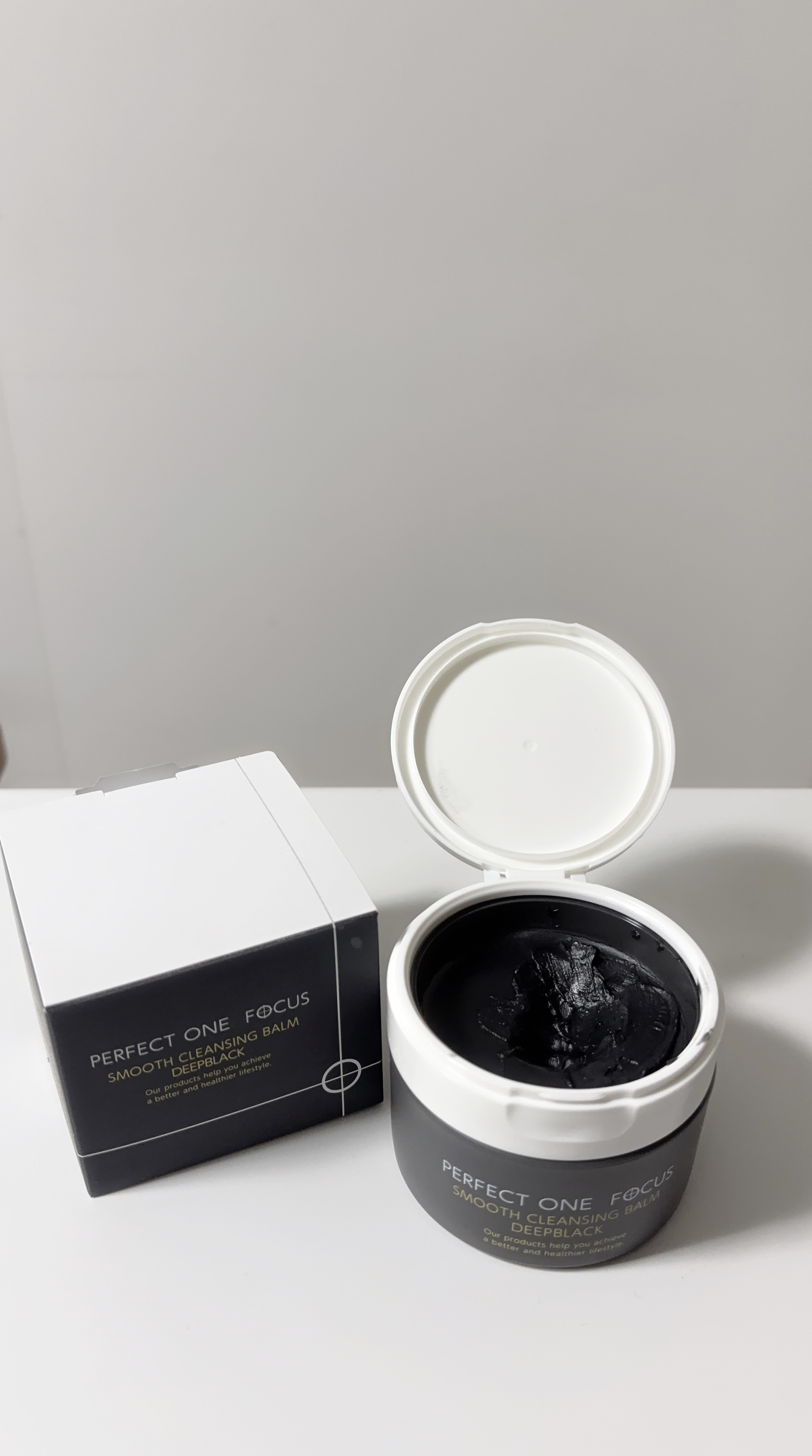 パーフェクトワンフォーカス スムースクレンジングバーム ディープブラック/PERFECT ONE  FOCUS/クレンジングバームを使ったクチコミ（2枚目）