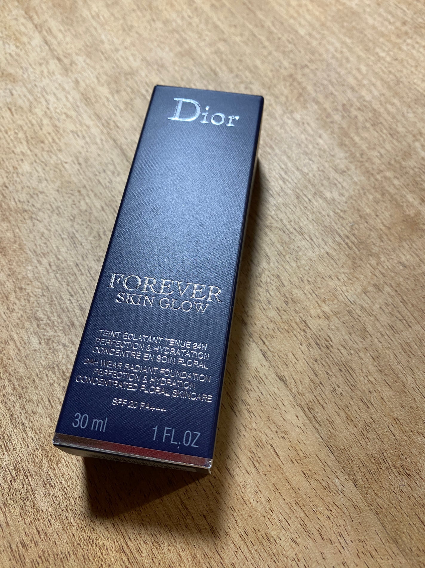 ディオールスキン フォーエヴァー フルイド グロウ/Dior/リキッドファンデーションを使ったクチコミ(2枚目)