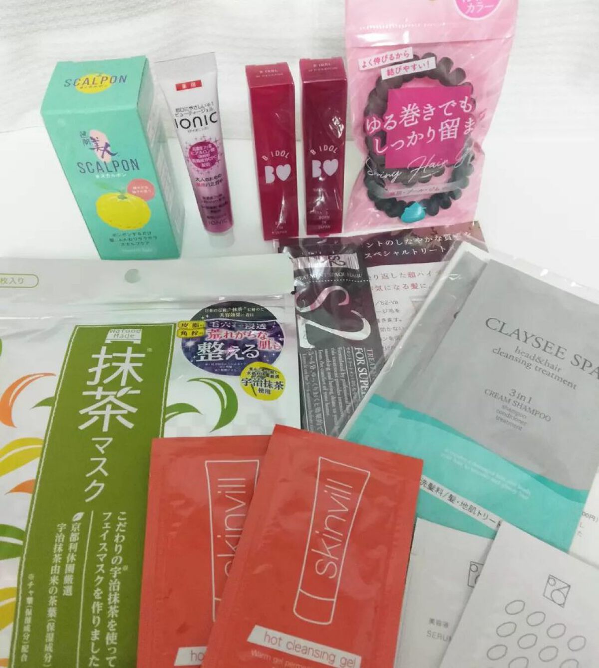 あにゃにゃ♡フォロバ100♡ on LIPS 「アッププラスビューティー定期便☺️🙌今月は割とスッキリめ?でも..」(3枚目)