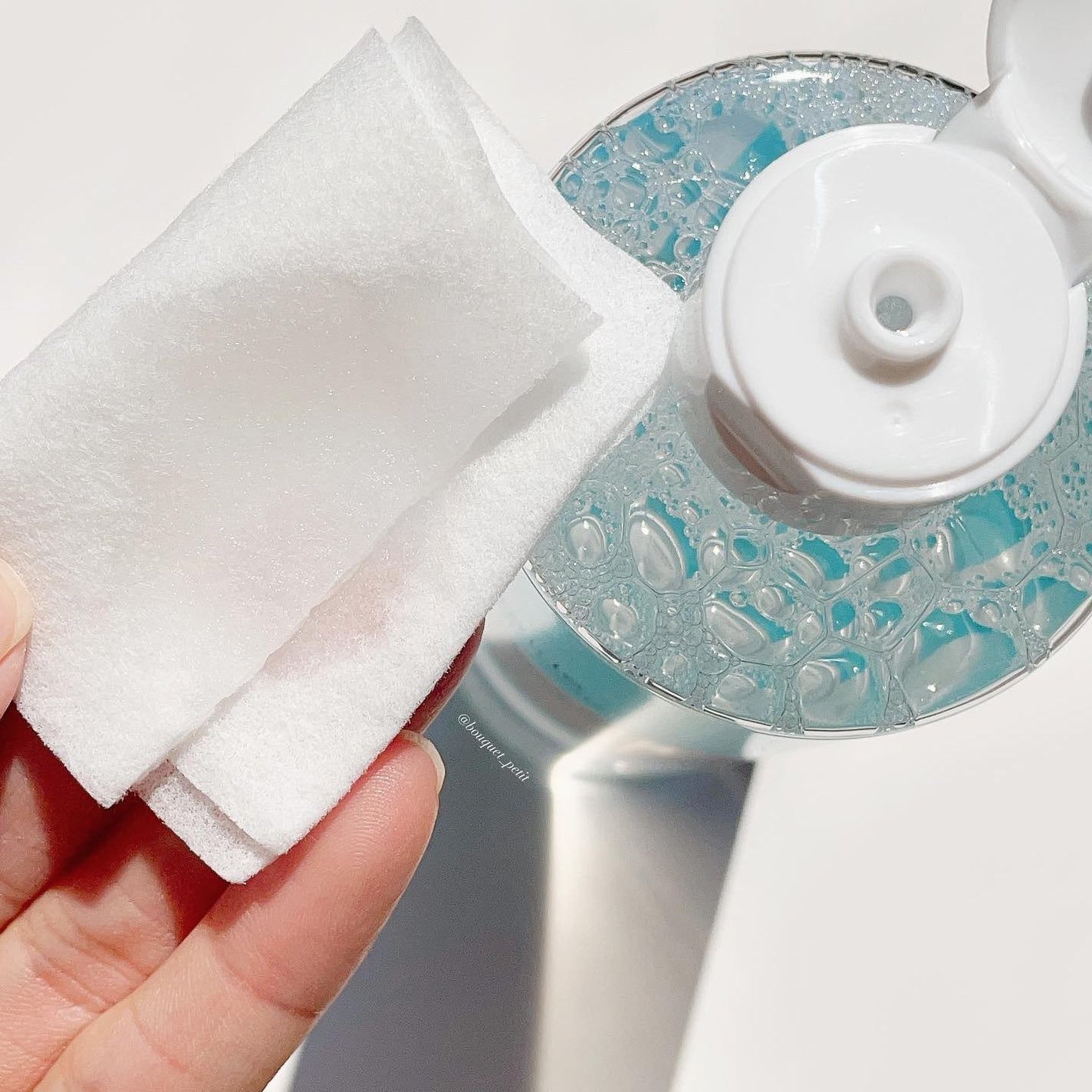 弱酸性 ナイアシンアミド ミセラークレンジングウォーター/COSRX/クレンジングウォーターを使ったクチコミ(5枚目)