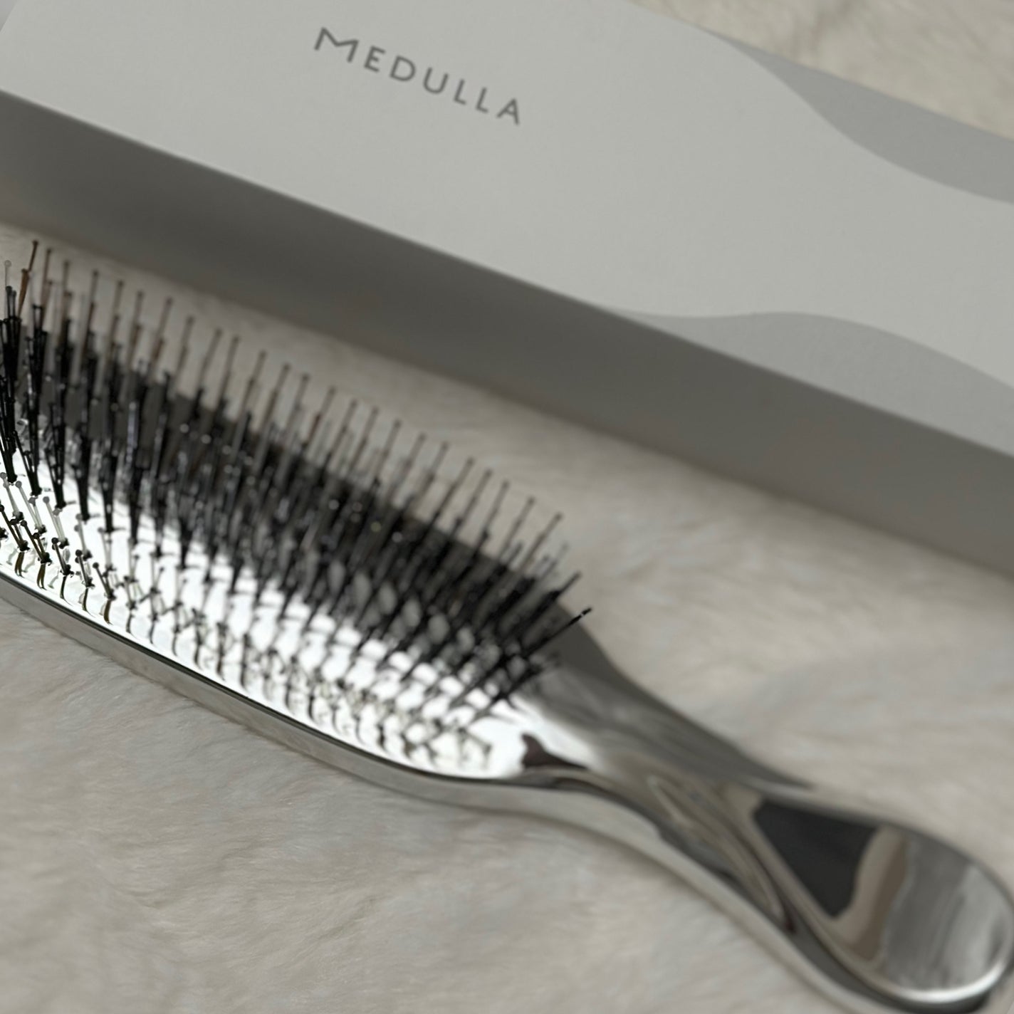 スカルプリフトブラシ/MEDULLA/ヘアブラシを使ったクチコミ(4枚目)