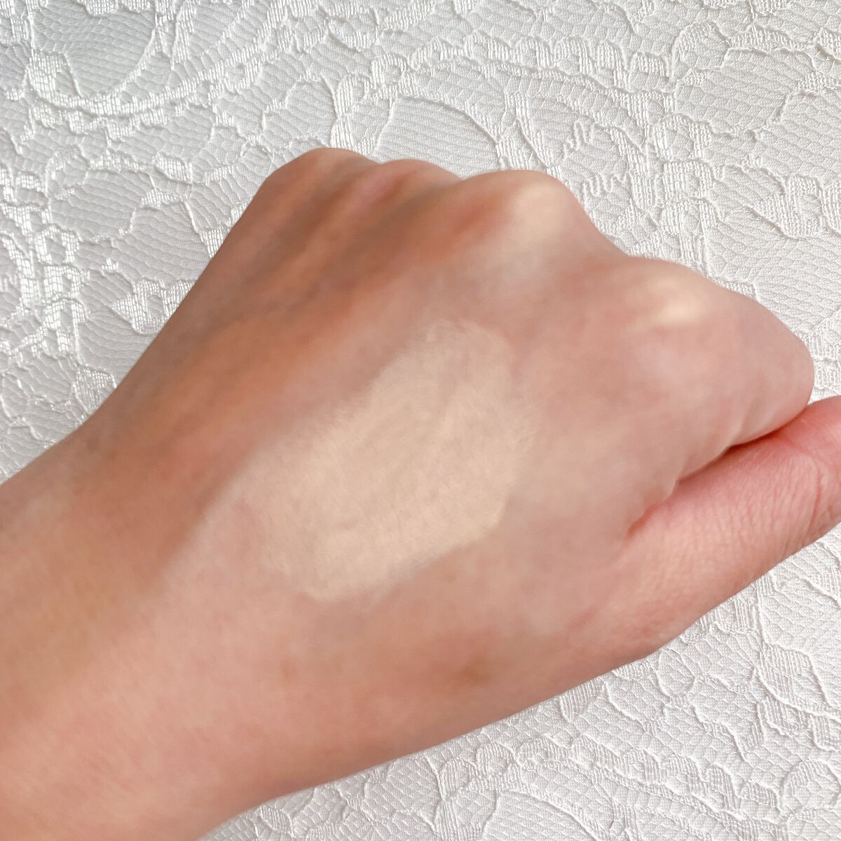 タトゥーウォータープルーフスカーコンシーラー/フォレンコス/リキッドコンシーラーを使ったクチコミ(3枚目)