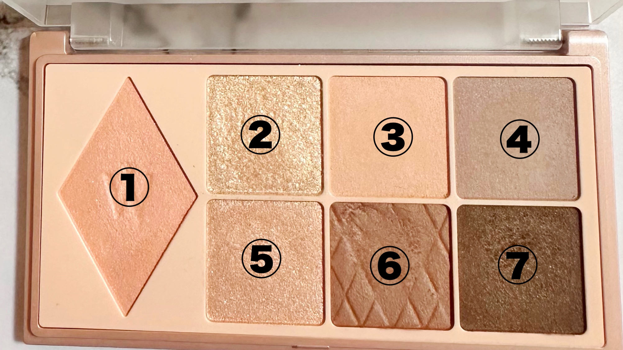 ウォンジョンヨ Ｗ デイリームードアップパレット  02 トレンチブラウン/Wonjungyo/アイシャドウパレットを使ったクチコミ（2枚目）