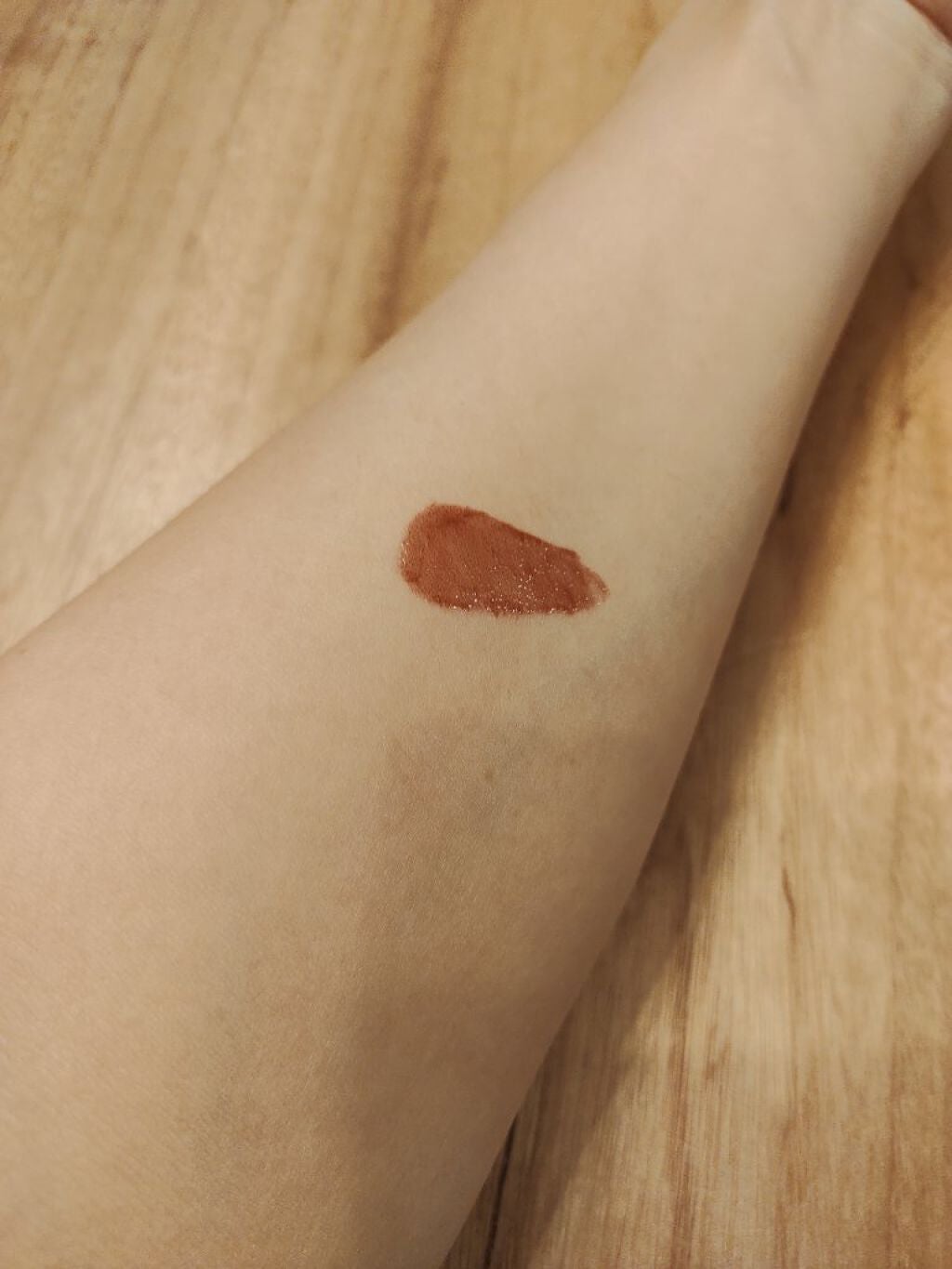 ジューシーラスティングティント/rom&nd/リップティントを使ったクチコミ(2枚目)