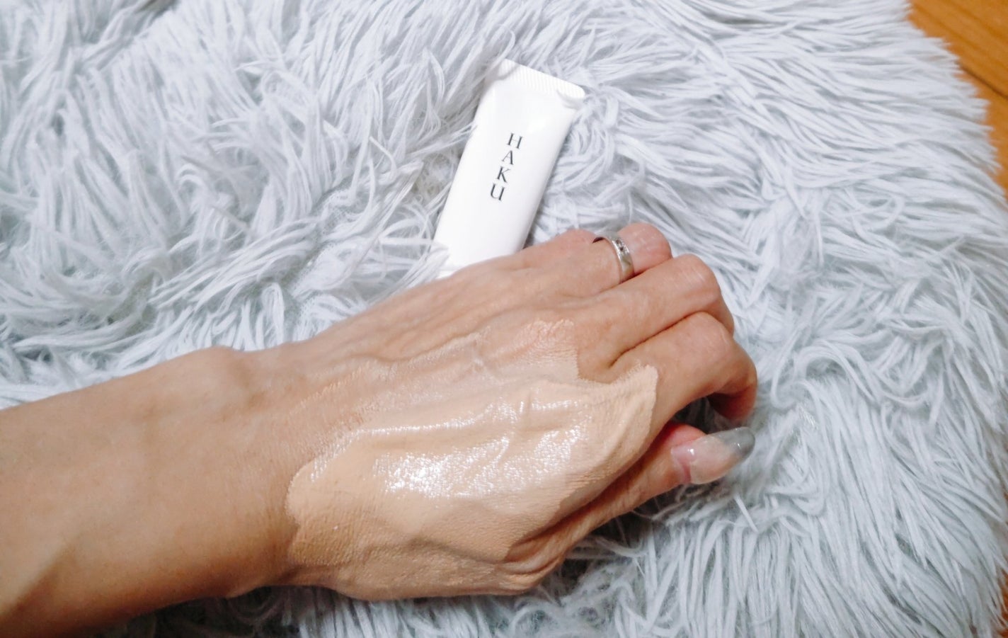 薬用 美白美容液ファンデ(医薬部外品)/HAKU/クリーム・エマルジョンファンデーションを使ったクチコミ(3枚目)
