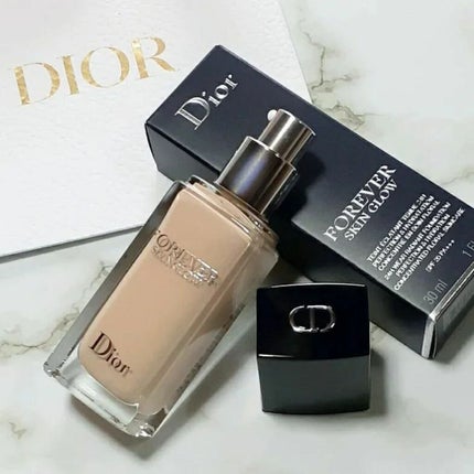 ディオールスキン フォーエヴァー フルイド グロウ/Dior/リキッドファンデーションを使ったクチコミ(2枚目)