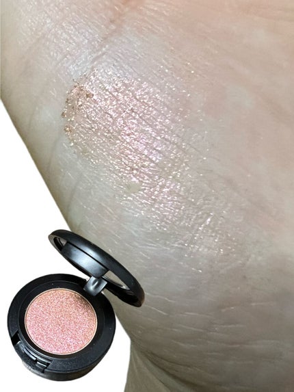 スモール アイシャドウ/M・A・C/単色アイシャドウを使ったクチコミ(3枚目)